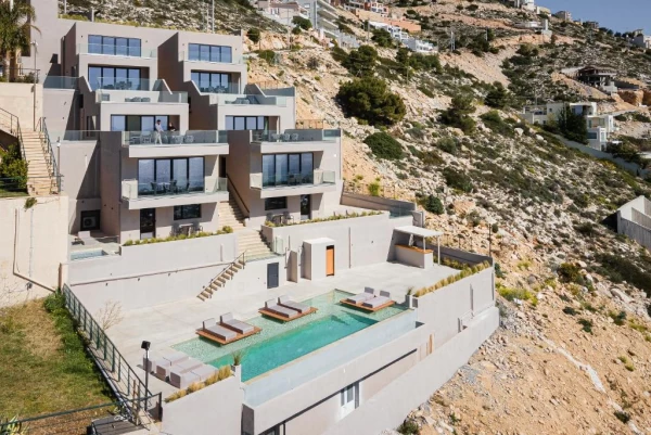 Saronida Hills Hotel